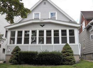 1661 S 69th St, West Allis, WI 53214