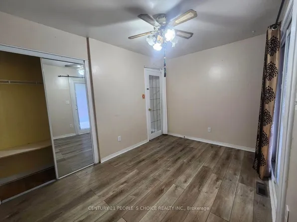 17 Seaborn Rd, Brampton, ON L6V 2B8