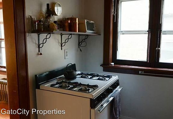 5th image of 5225 S Lake Dr APT 1