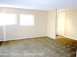 8402 Kessler St, Overland Park, KS 66212