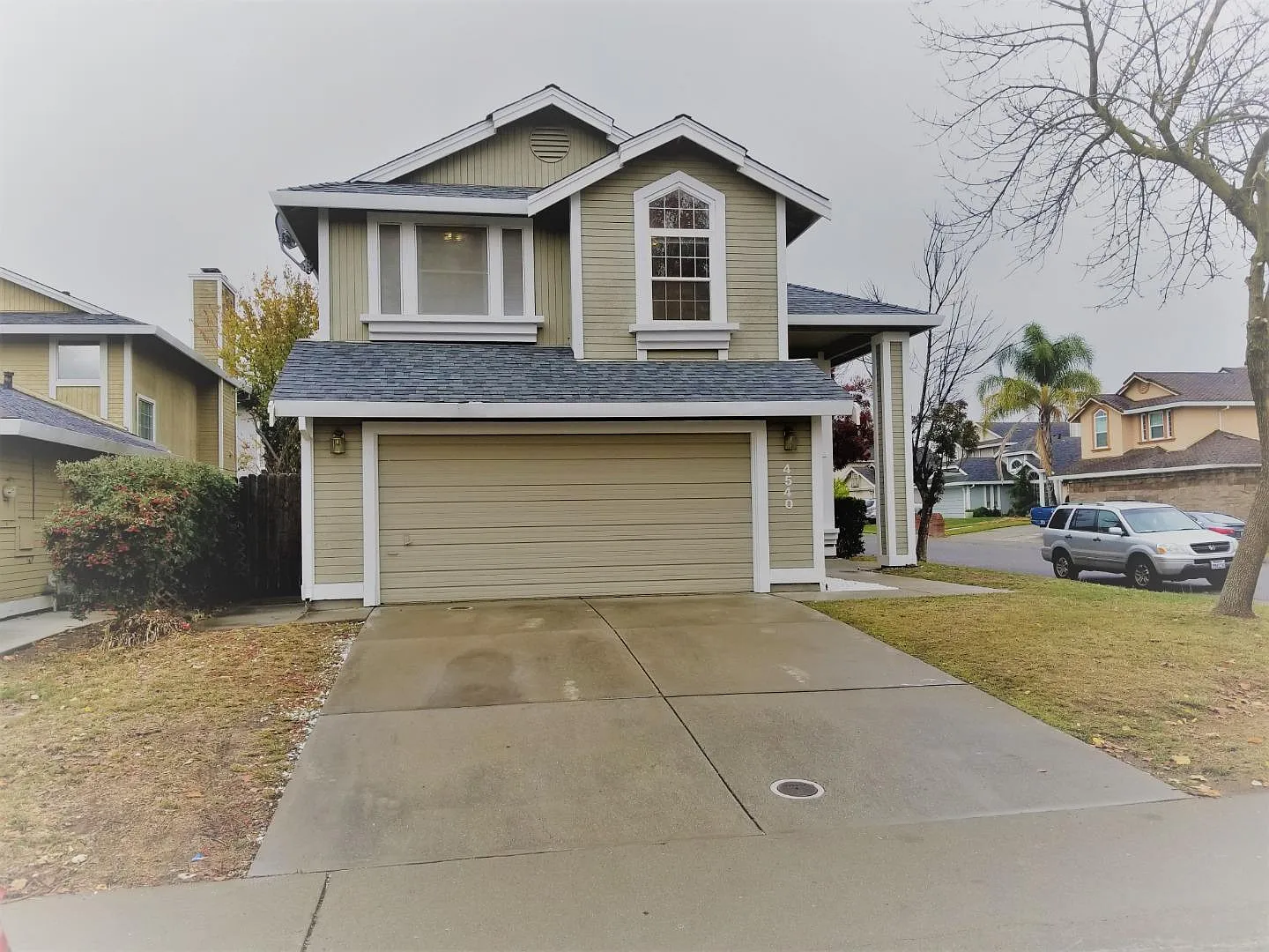 4540 Winter Oak Way photo 1