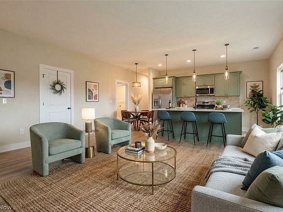 5th image of 2961 Kestrell Ln