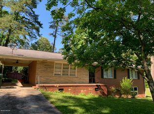 960 Avenue Of Pnes, Macon, GA 31204