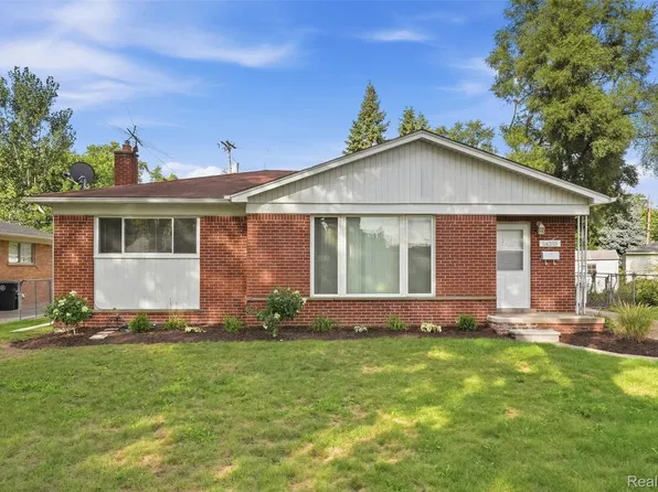 14313 Deering St, Livonia, MI 48154