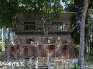 112 Point Supreme Dr, Sunrise Beach, MO 65079