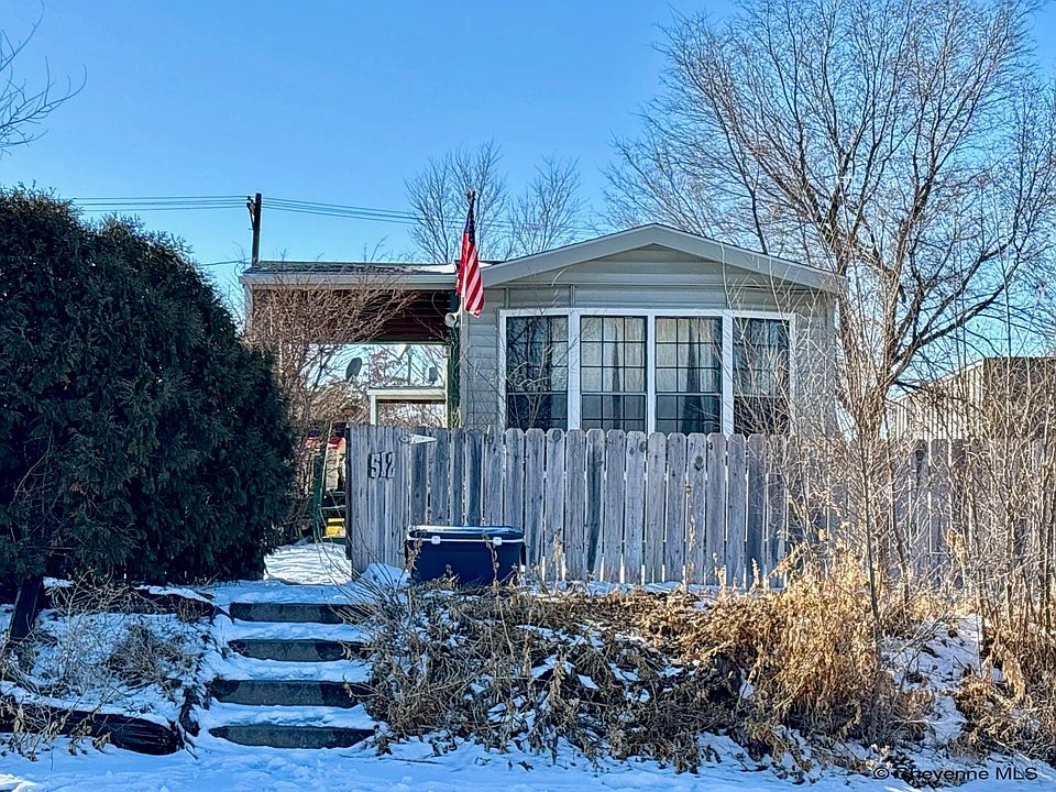 1st image of 512 Lawson St