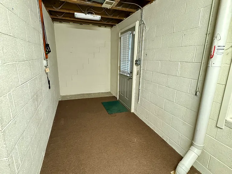 747 Windvue Dr — Photo 18