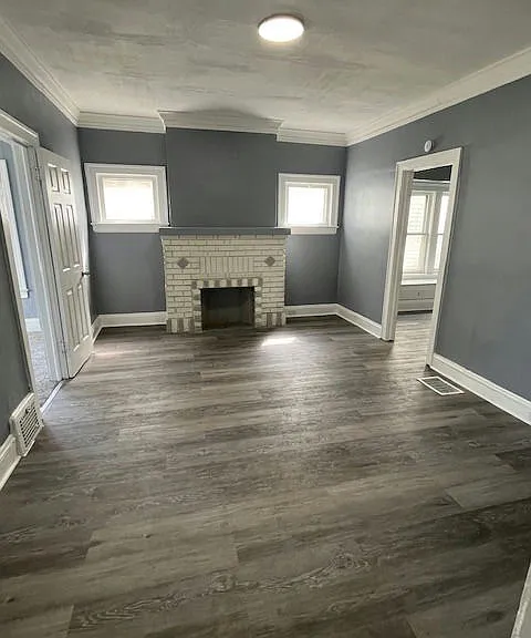 3252 E 118th St #1 — Photo 3