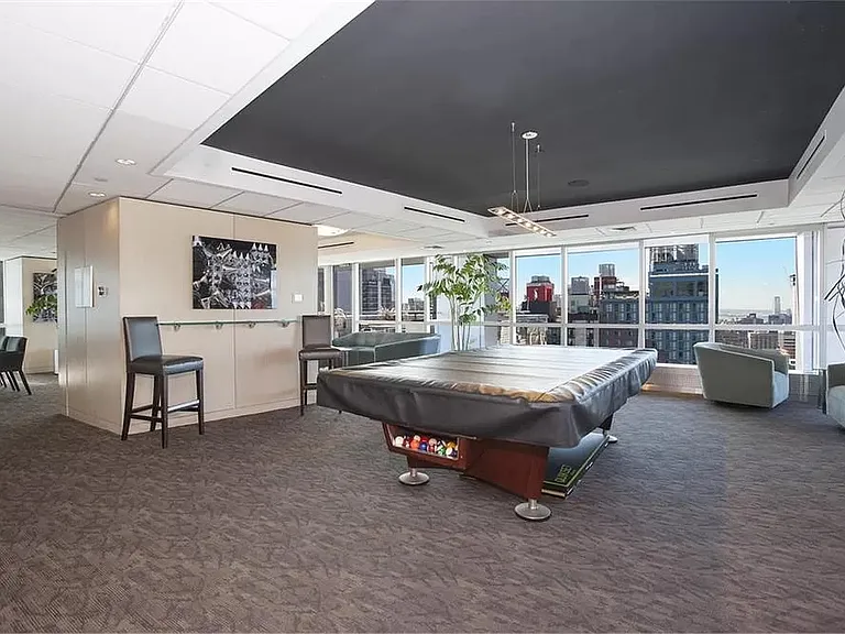 350 W 42nd St #10G — Photo 12