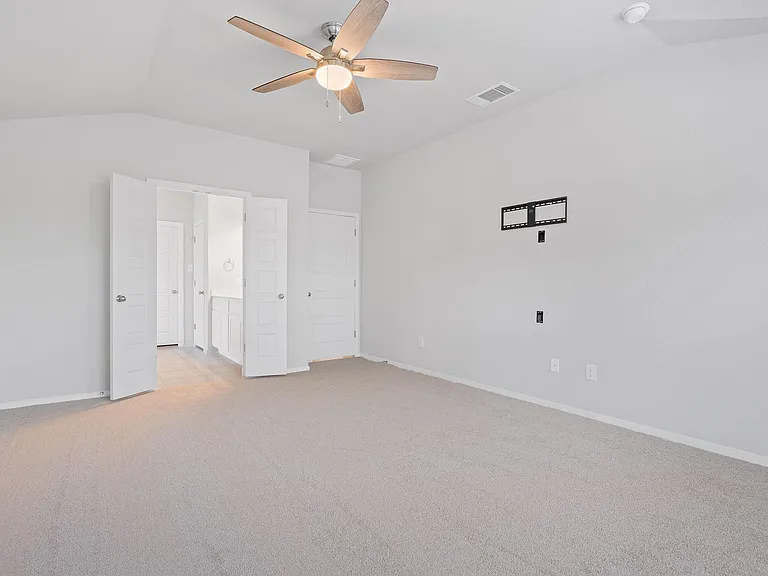 8017 Flintlock Cir — Photo 13