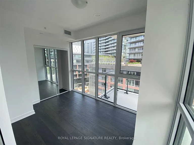 38 Iannuzzi St #810 — Photo 5