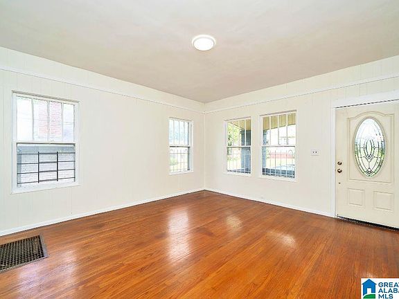4th image of 2321 22nd Street Ensley W