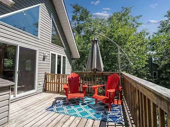 2nd image of 1040 Oak Rd