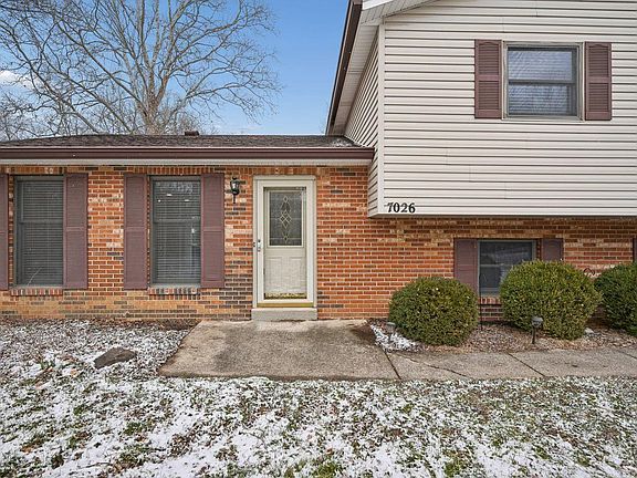 3rd image of 7026 W Chester Rd