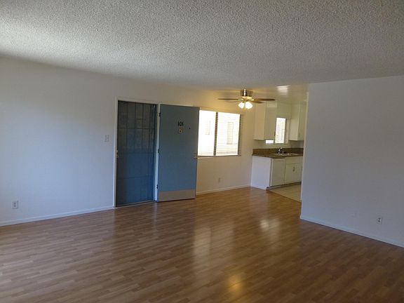 2nd image of 833 5th St #101