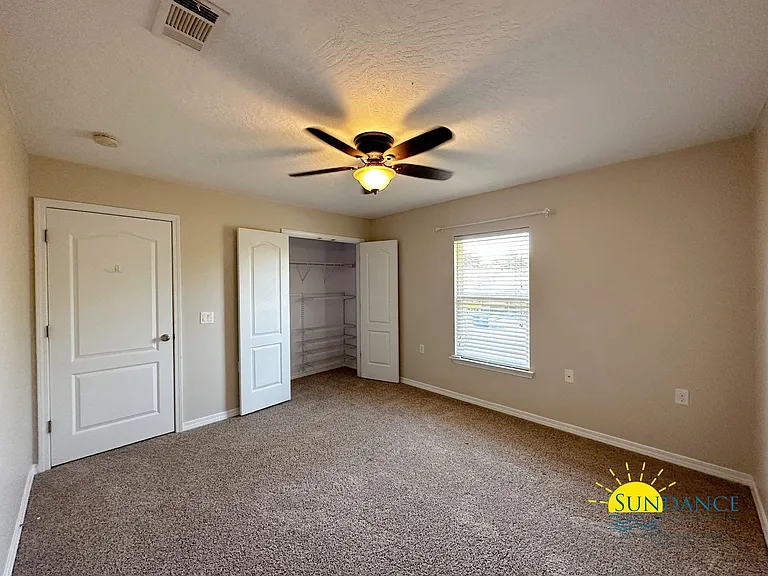 1588 Venice Ave — Photo 20