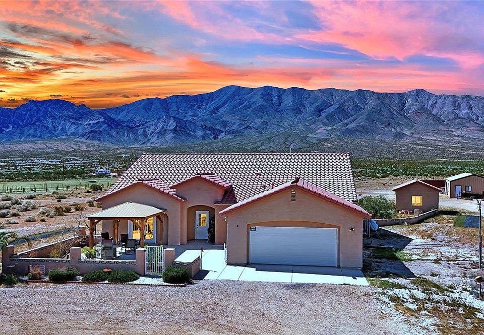 1st image of 676 N Diablo Dr