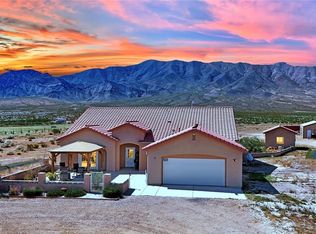 676 N Diablo Dr, Amargosa Valley, NV 89020