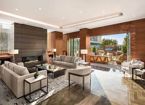 Sold by LEVEN Real Estate | media 14