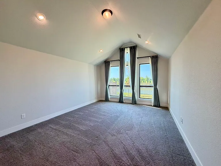 3104 Watterloo Ln — Photo 11