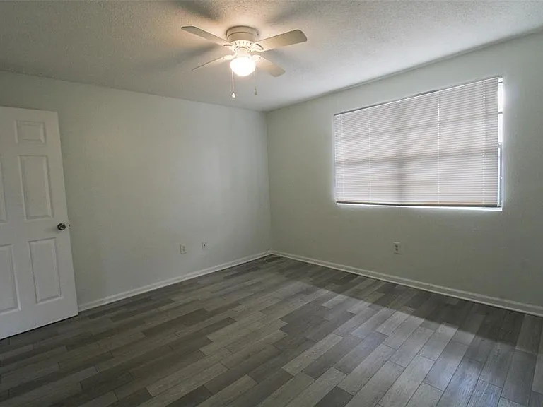 201 Poinsettia Pine Ct #202 — Photo 9
