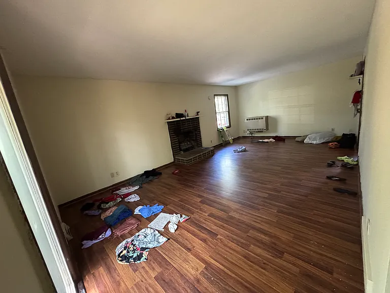330 W Grandview Hts #3 — Photo 4