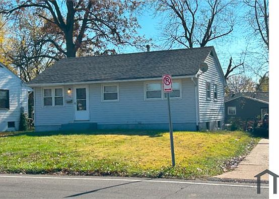1st image of 352 Shepley Dr