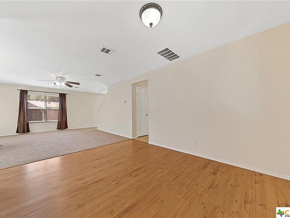 5th image of 63 Elm Hill Ct
