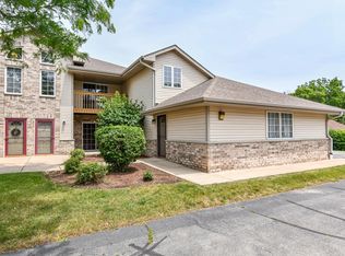 3017 Meyer Ct, Racine, WI 53406