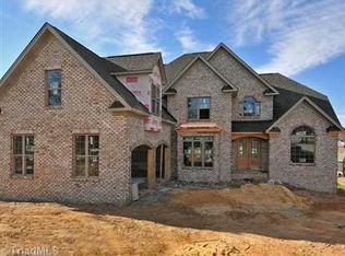 680 Bridlespur Ct, Winston Salem, NC 27106