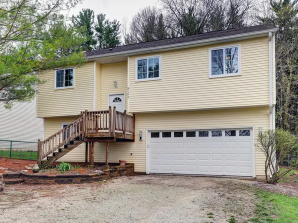 8105 Wonder View Dr, Wonder Lake, IL 60097