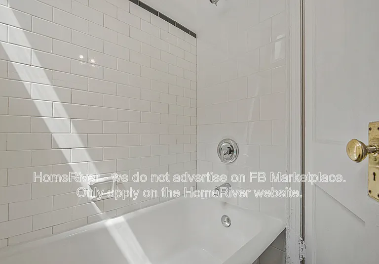 515 Franklin St NE #2 — Photo 14