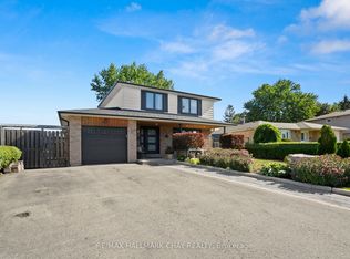 8 Grassington Cres, Brampton, ON L6S 1Z6