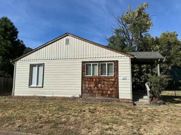 165 NE Oak St, Myrtle Creek, OR 97457