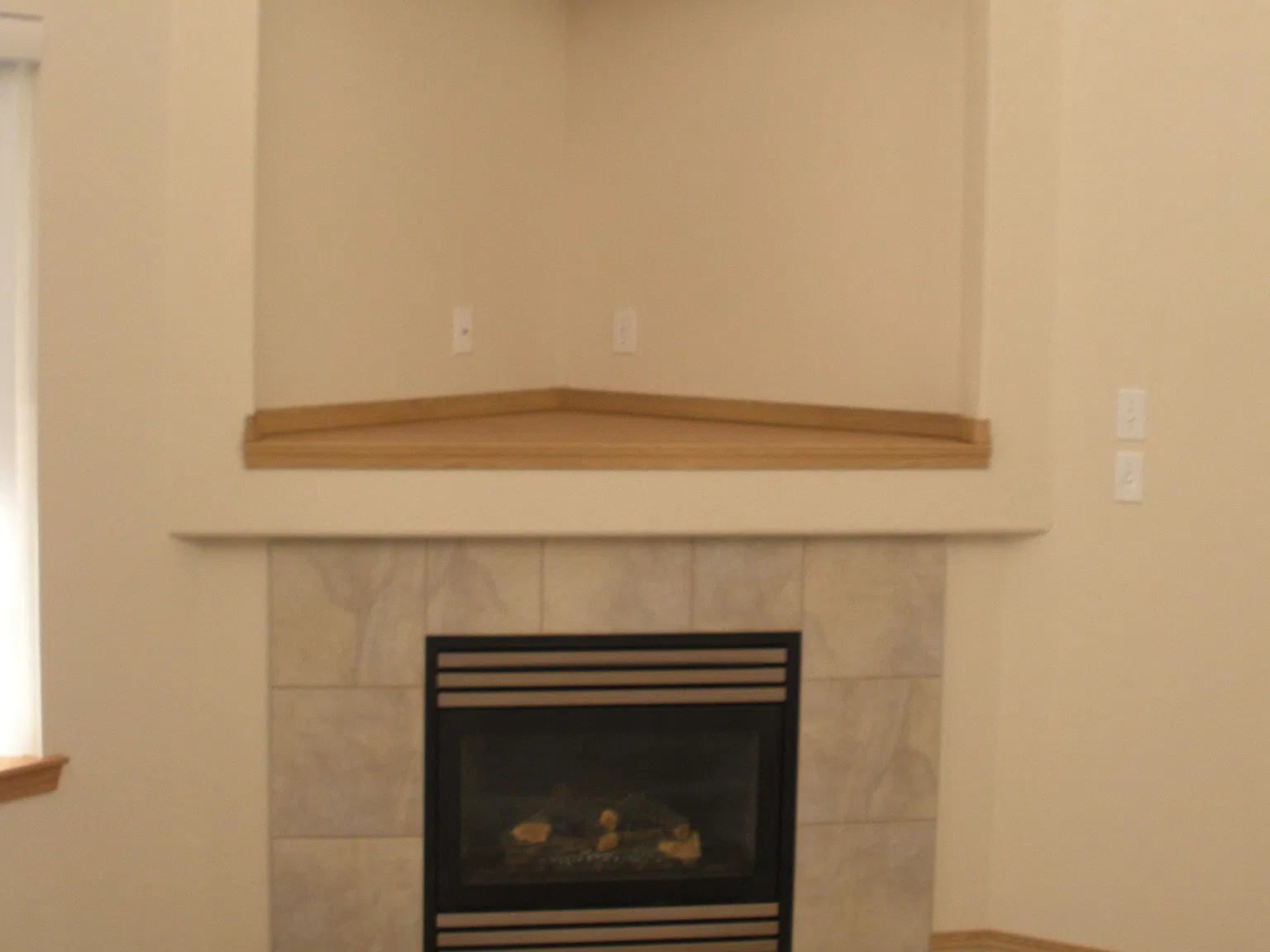 3 bed, 2.5 bath, 1650 sqft, $1,850 — Photo 3