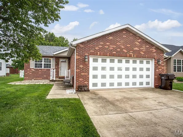 518 Deer Run, Moro, IL 62067