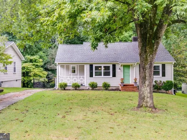 206 Myrtle St, Carrollton, GA 30117