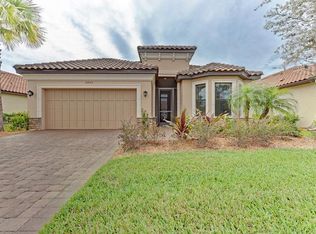 2403 Vaccaro Dr, Sarasota, FL 34231