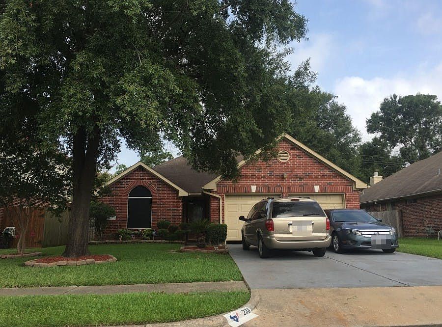 1st image of 238 Wentworth Park Dr
