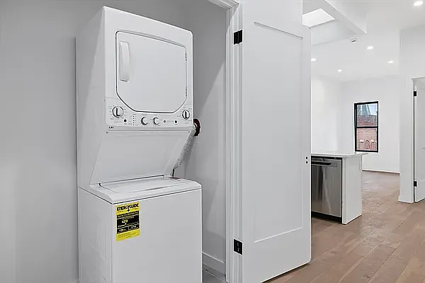 Rented by NOVO Living LLC | media 8