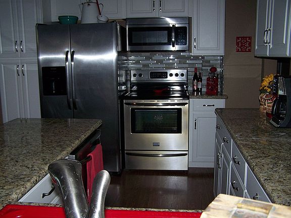 2nd image of 1560 Upland Way