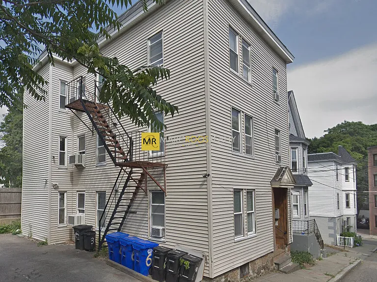 Smythe St — Photo 12