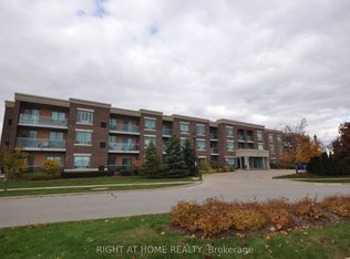 65 Via Rosedale Way #314, Brampton, ON L6R 3N8