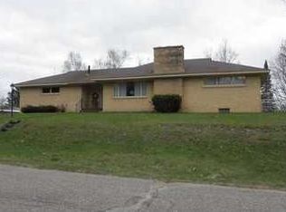 200 Lawrence Ave, Ishpeming, MI 49849