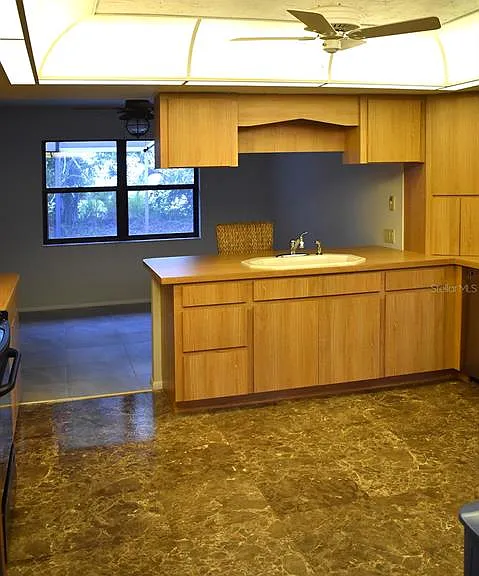 147 Hourglass Dr — Photo 13