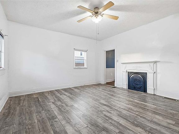 3rd image of 518 Cross St