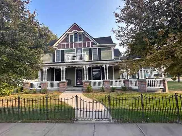 605 S C St, Broken Bow, NE 68822