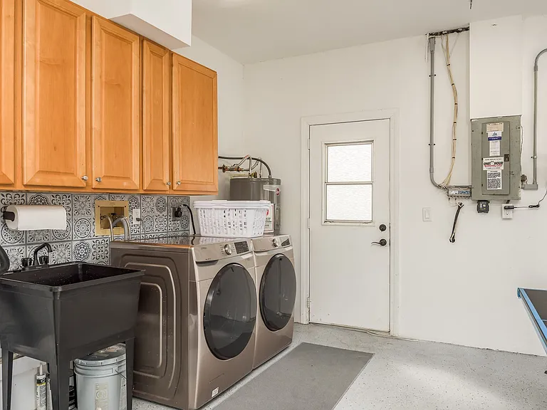 Laundry Room Cabinet