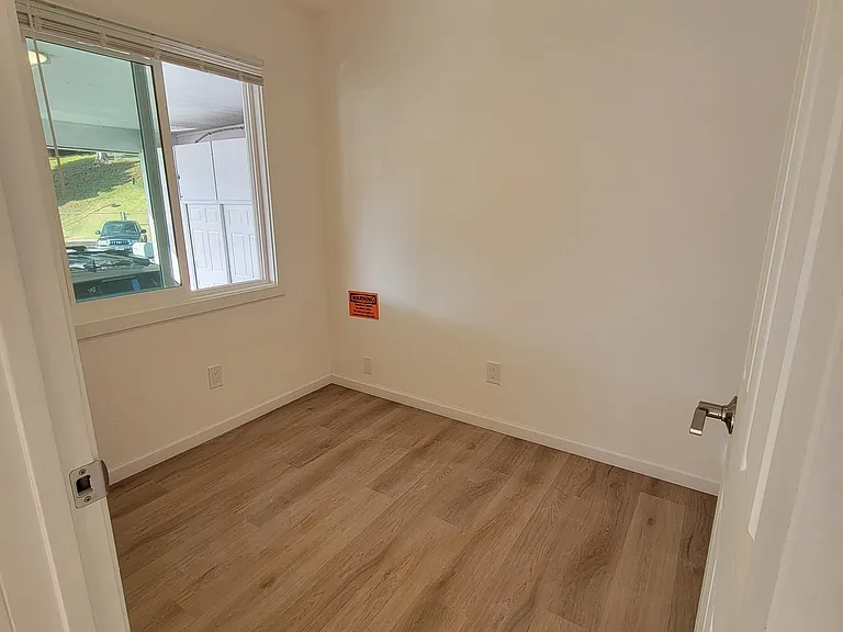 Bedroom 4 or home office