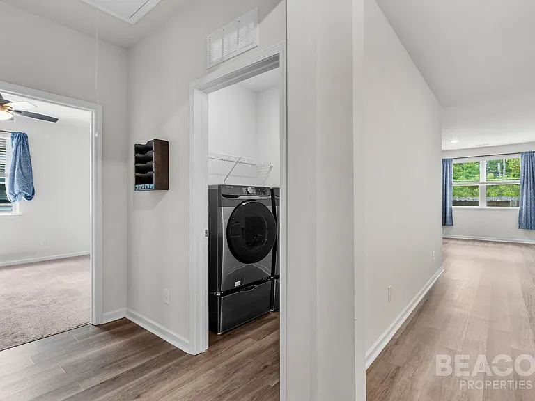 9120 Saint Thomas Ct — Photo 13
